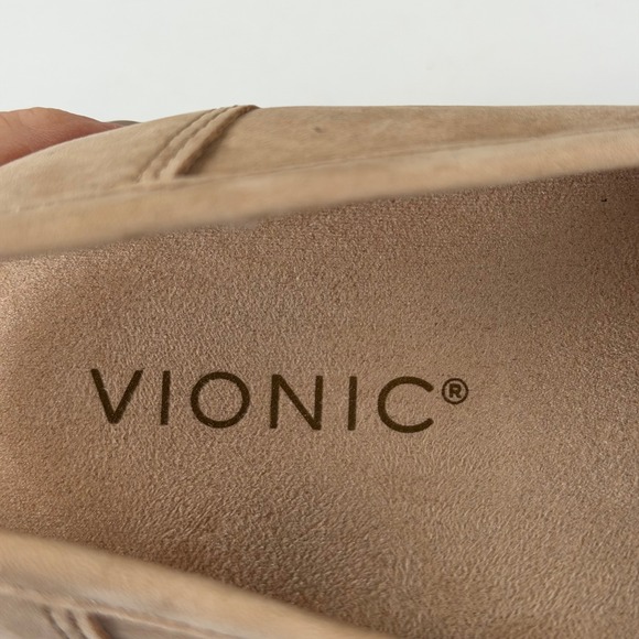 Vionic Cheryl Sherpa Lug Sole Loafers Women's 9 Taupe Suede Cream Neutral Chic - Picture 11 of 14